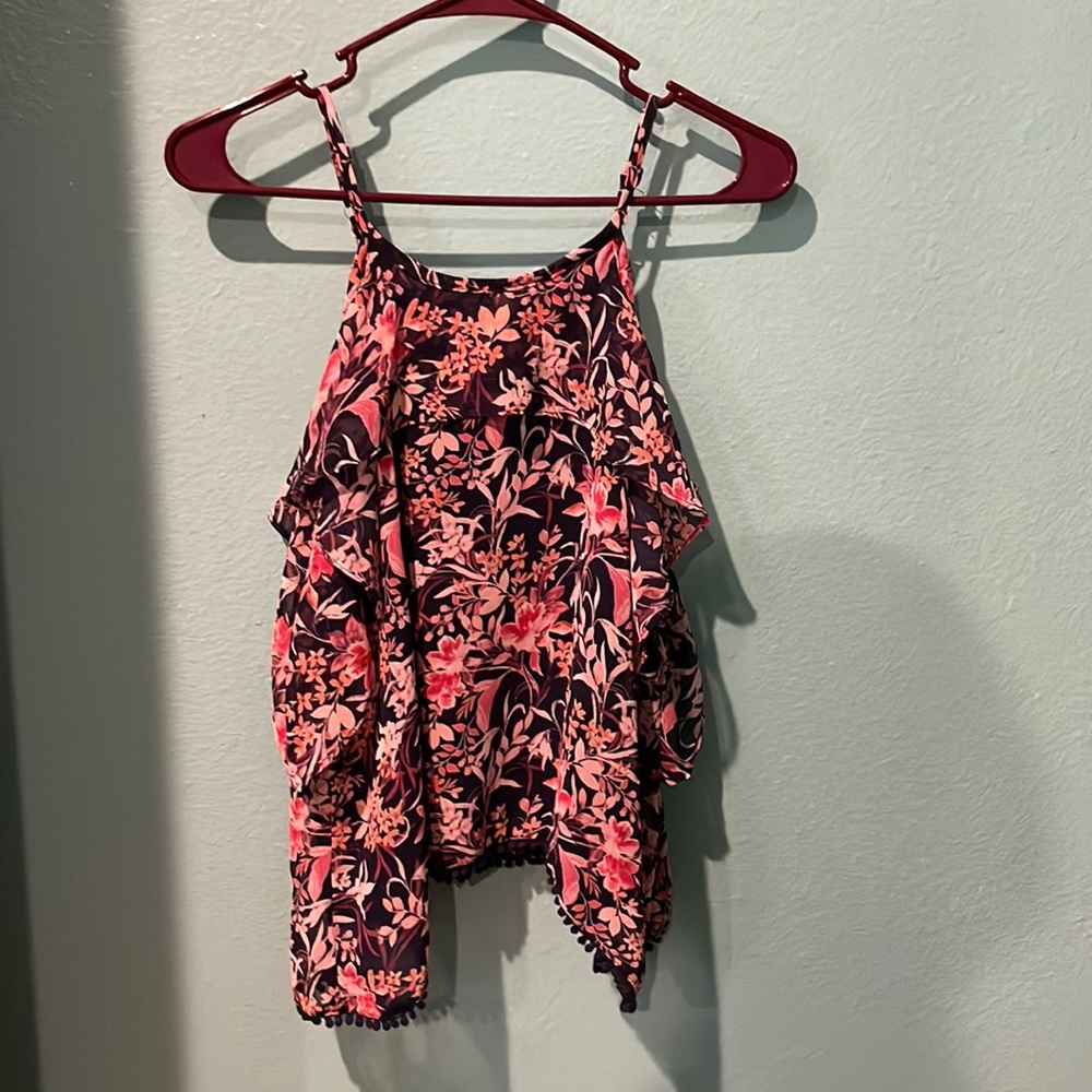 Women’s dressy tank top size S flower pattern